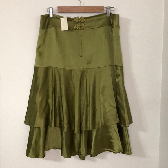 H&M Dresses & Skirts - ✨NWT H& M skirt